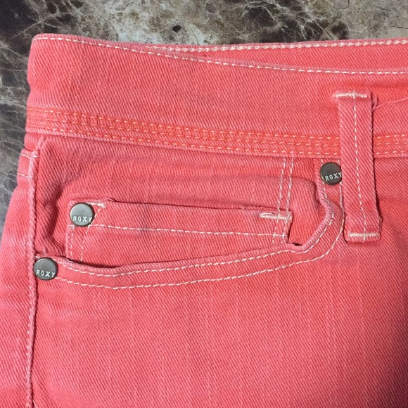 Roxy jeans EUC - Picture 2 of 5